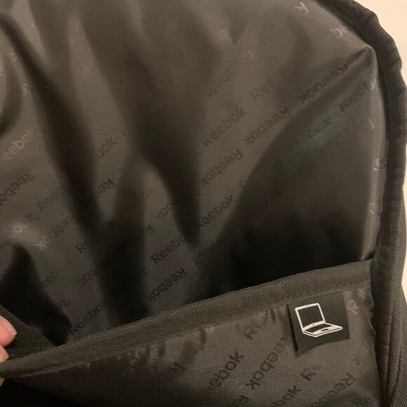 Reebok Leif 18” Laptop Backpack Black 3 Zipper Water Resistant Adjustable Straps - Picture 7 of 16